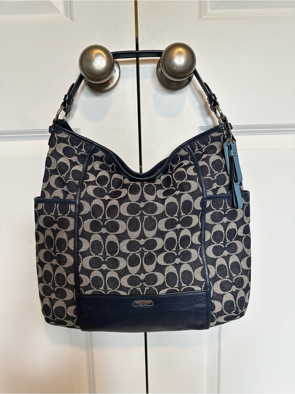 Coach hobo signature purse